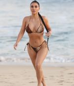 Access_Kardashian_01.jpg