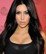 Access_Kardashian_05.jpg