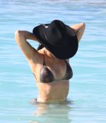 Access_Kardashian_016.jpg