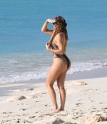 Access_Kardashian_281629.jpg