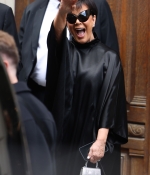 Access_Kardashian_002.jpg
