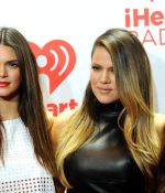 Access_Kardashian_09.jpg