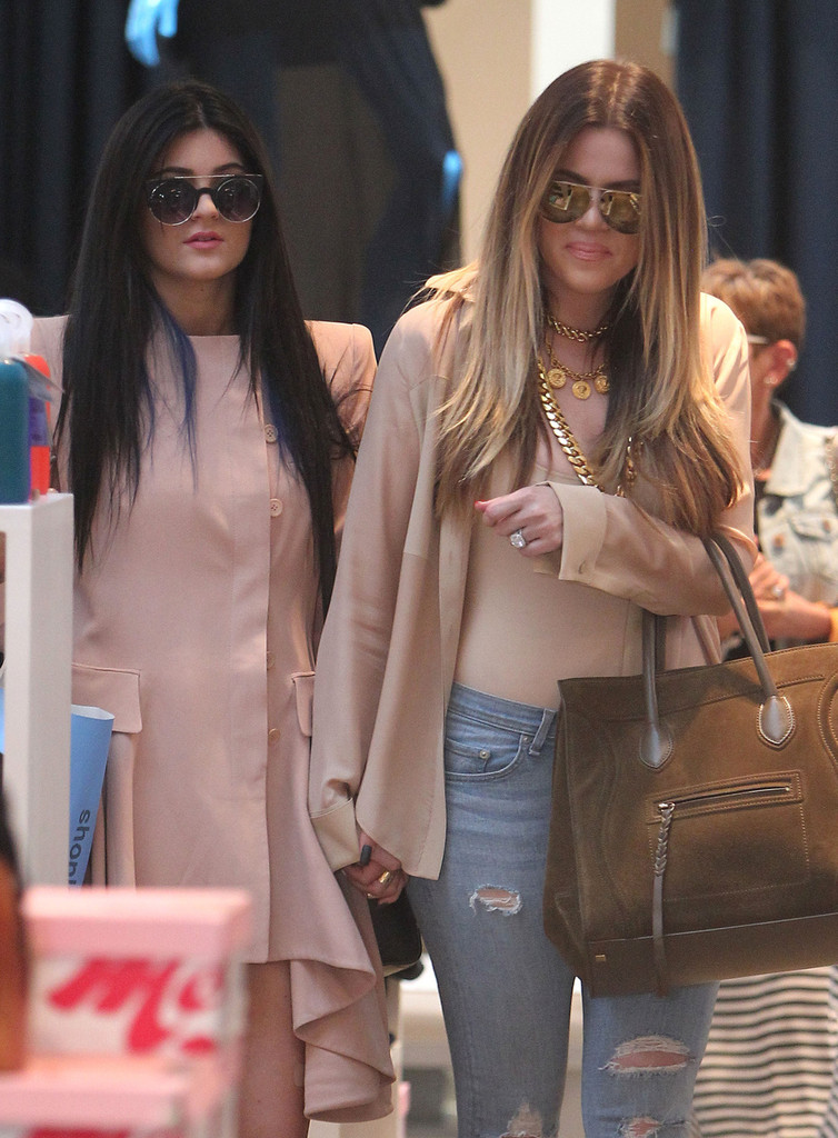 Access_Kardashian_04.jpg