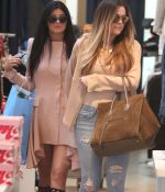 Access_Kardashian_01.jpg