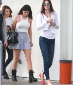 Access_Kardashian_09.jpg