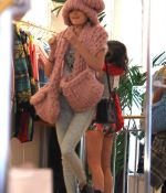 Access_Kardashian_012.jpg