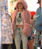 Access_Kardashian_07.jpg