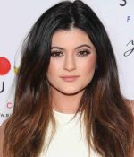 Access_Kardashian_08.jpg