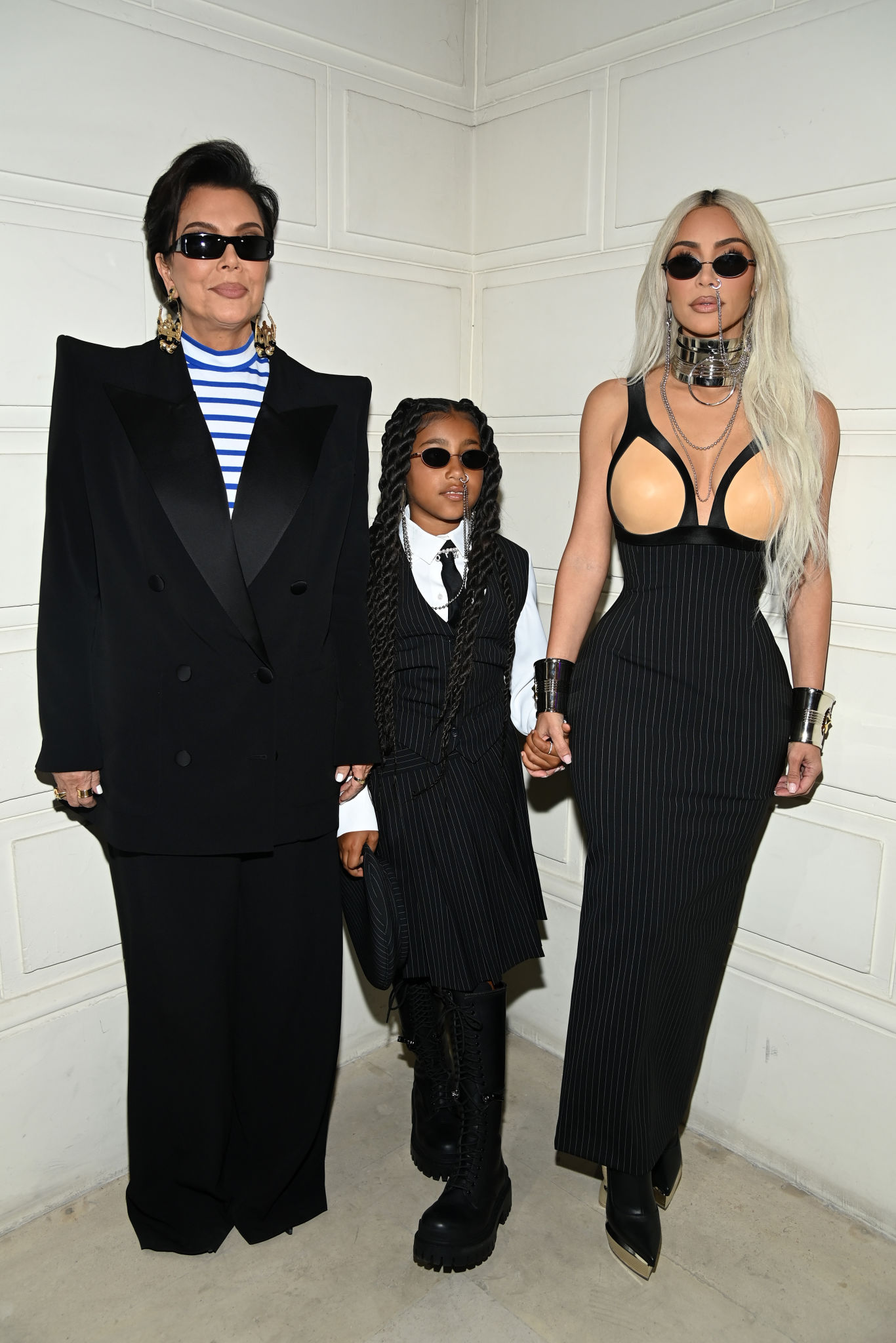 Access_Kardashian_001.jpg