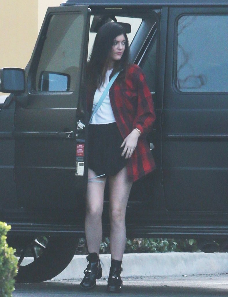 Access_Kardashian_02.jpg