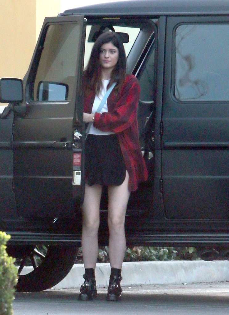 Access_Kardashian_03.jpg