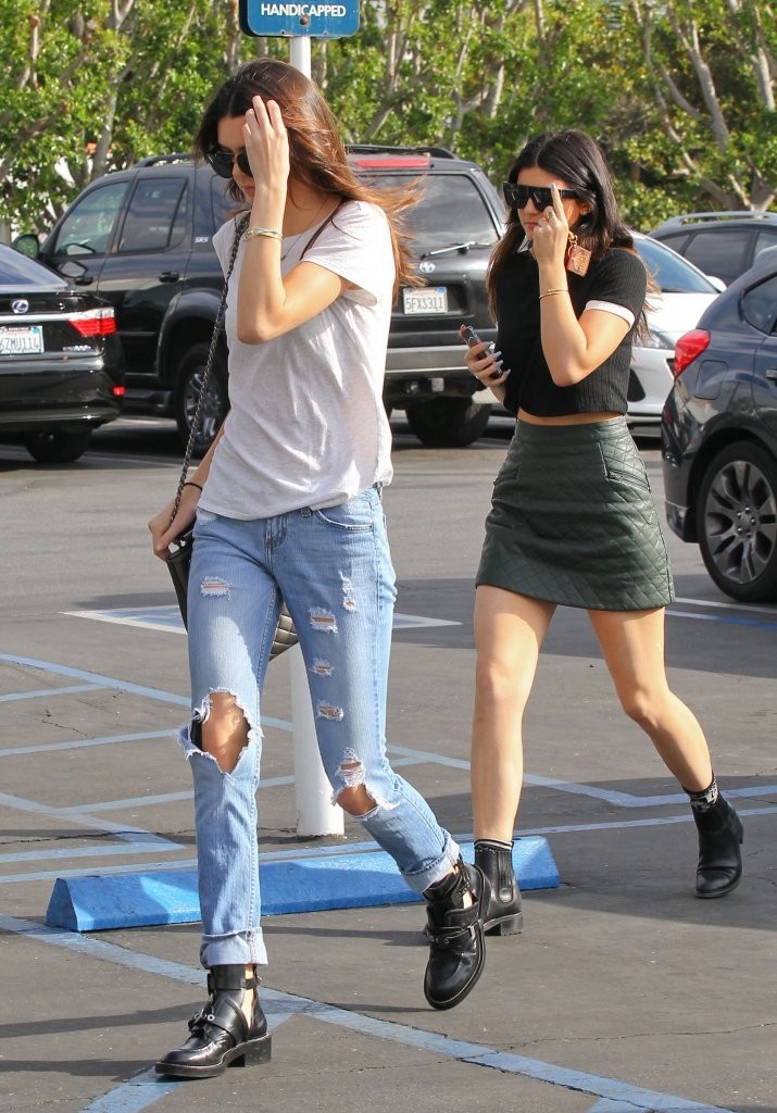 Access_Kardashian_02.jpg