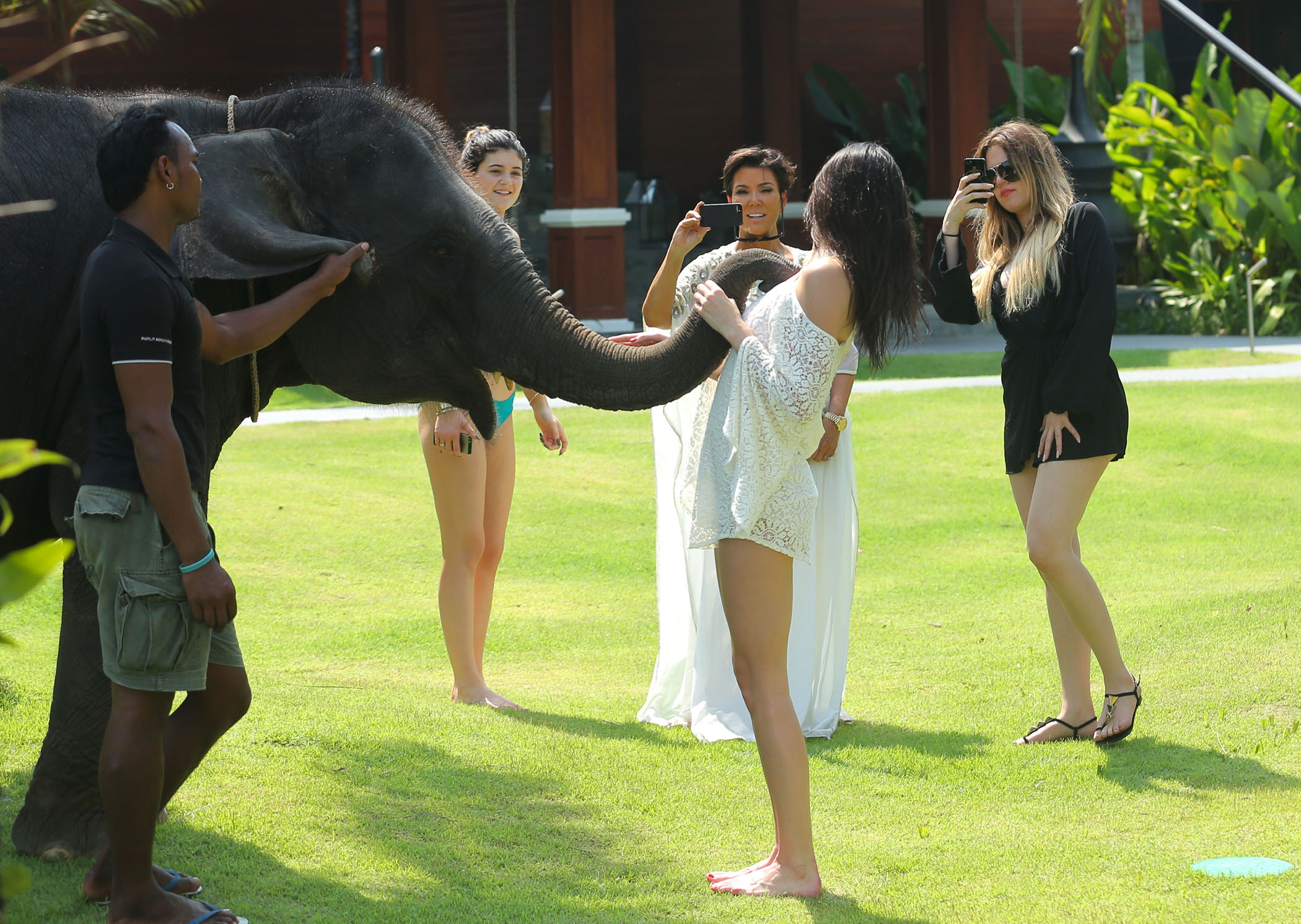 Access_Kardashian_011.jpg