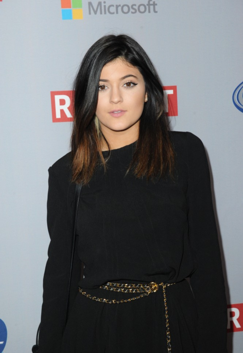 Access_Kardashian_01.png