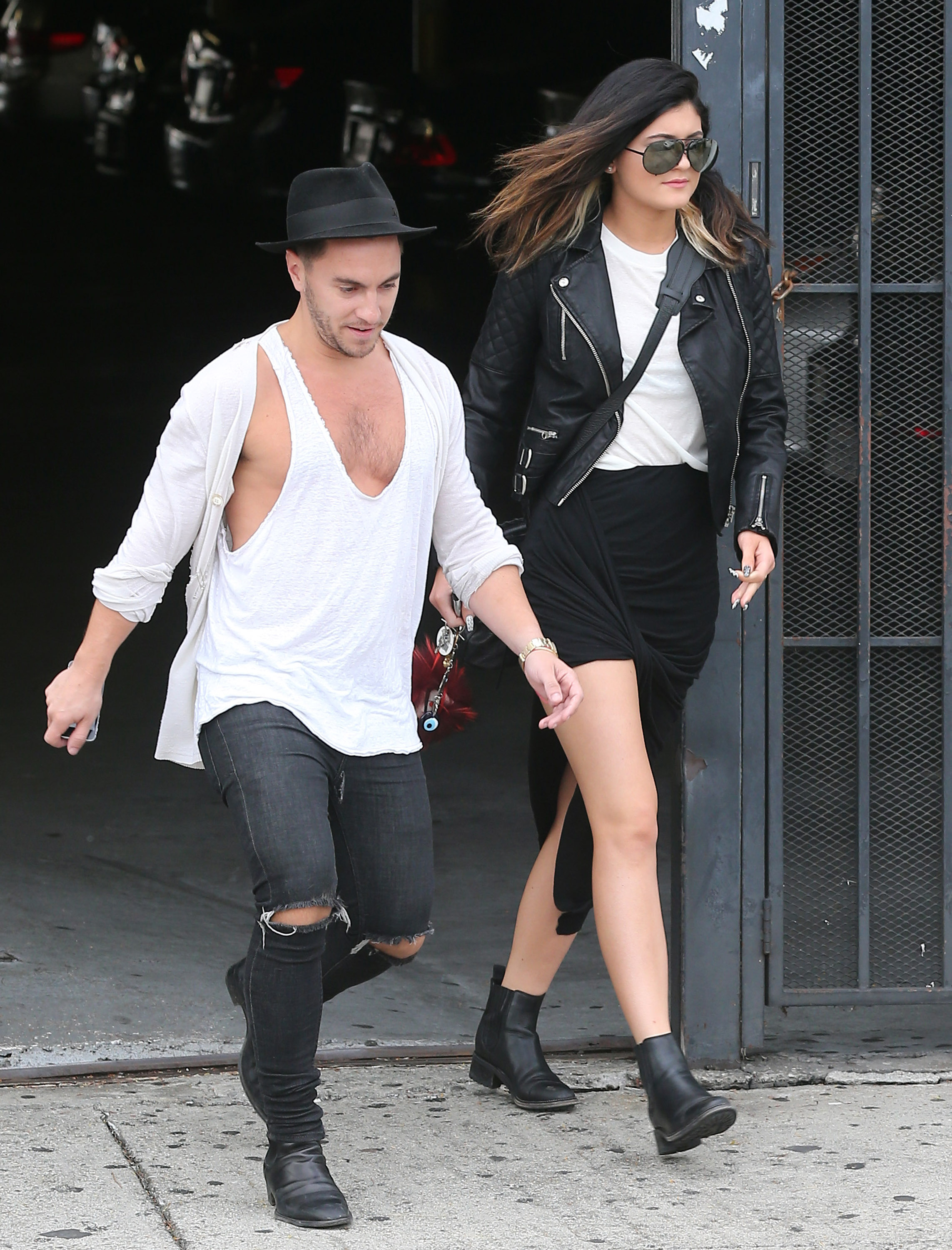 Access_Kardashian_01.jpg