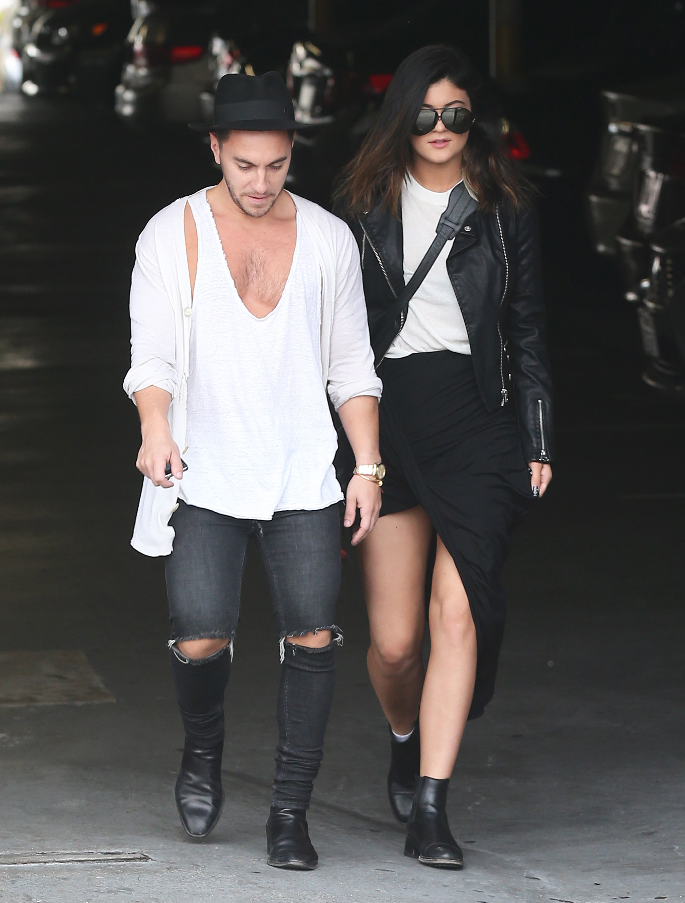 Access_Kardashian_02.jpg