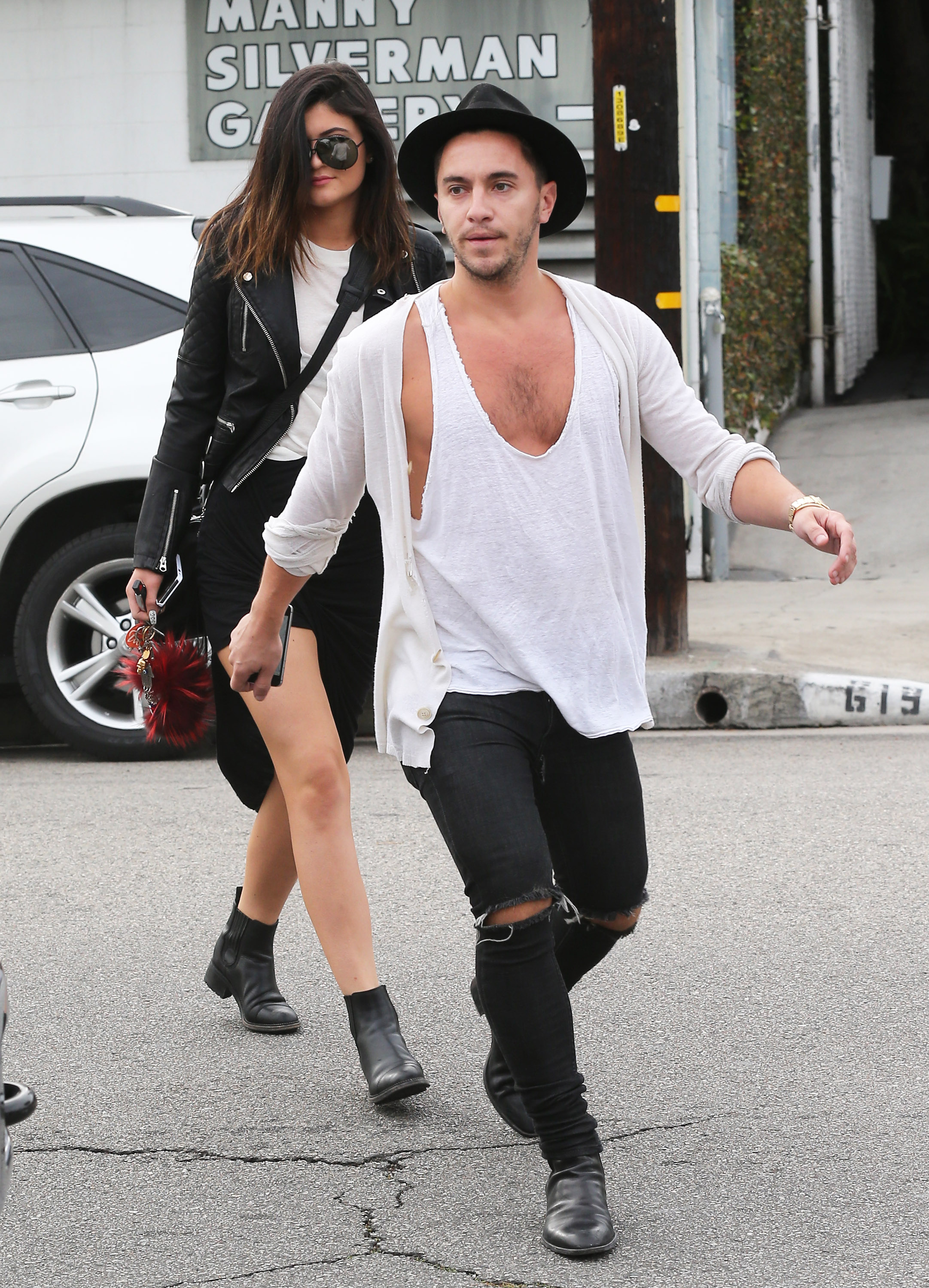 Access_Kardashian_06.jpg