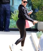 Access_Kardashian_011.jpg
