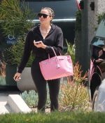 Access_Kardashian_04.jpg