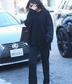 Access_Kardashian_03.jpg