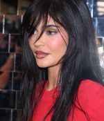 Access_Kardashian_050.jpg