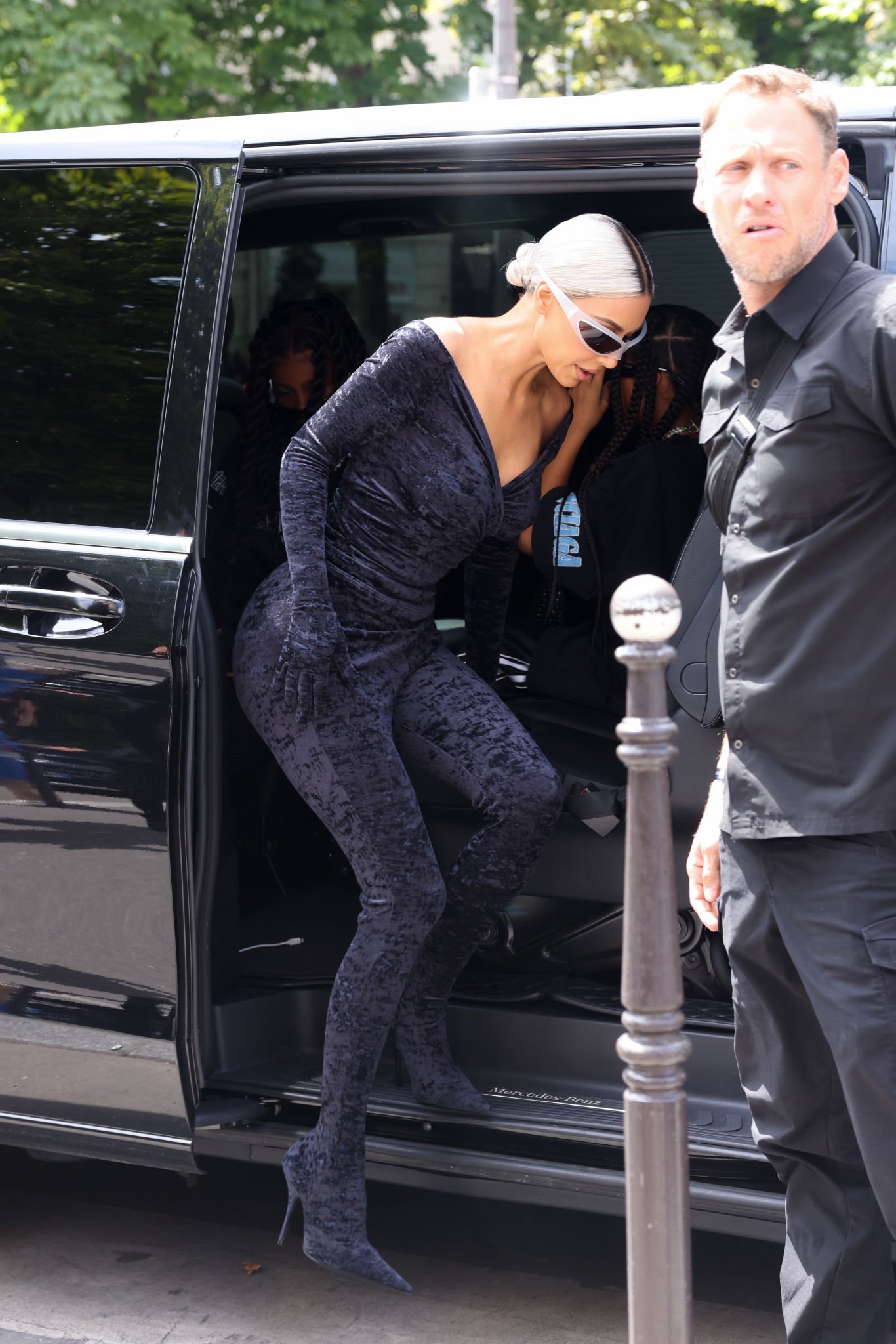 Access_Kardashian_001.jpg