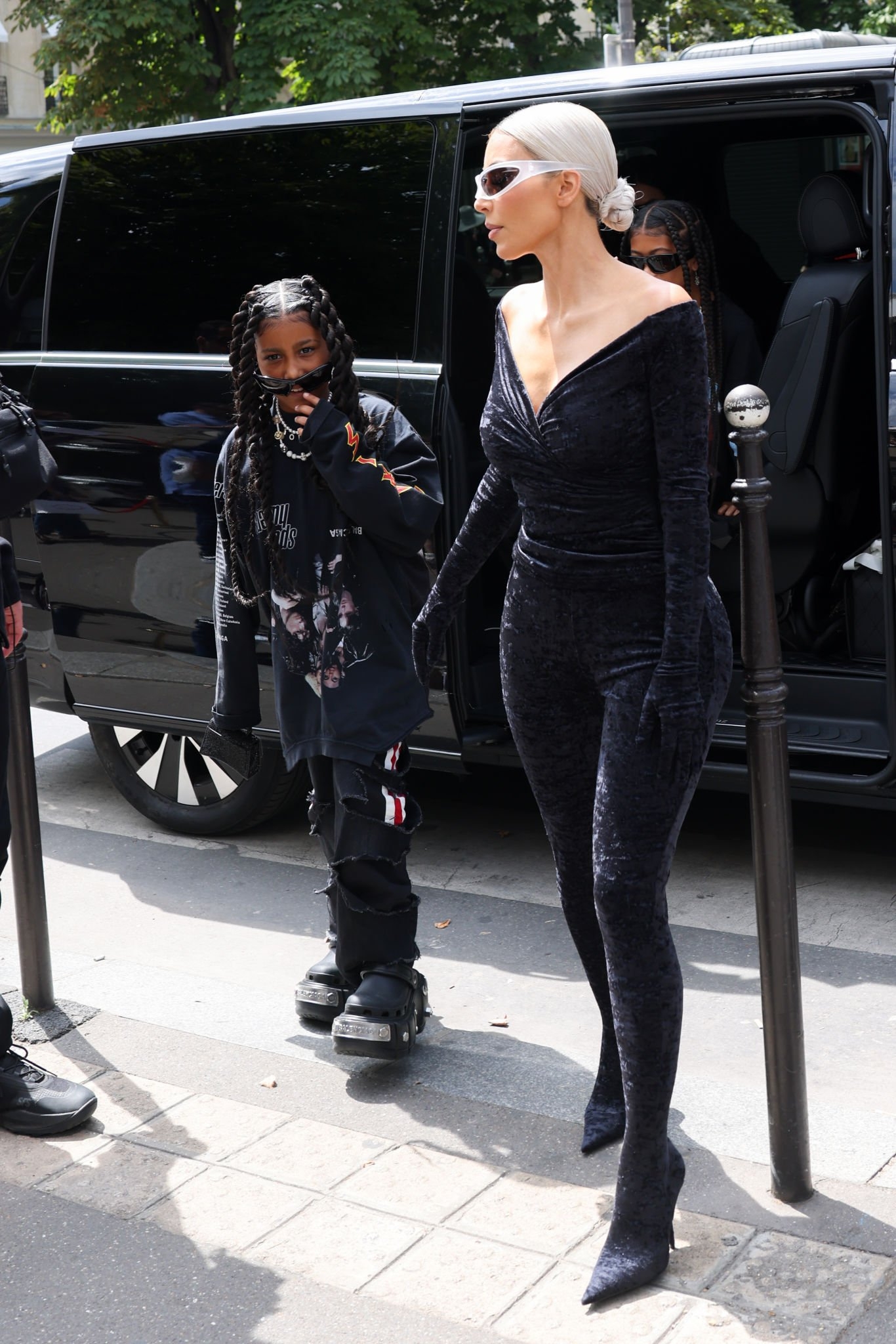 Access_Kardashian_006.jpg