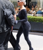 Access_Kardashian_012.jpg