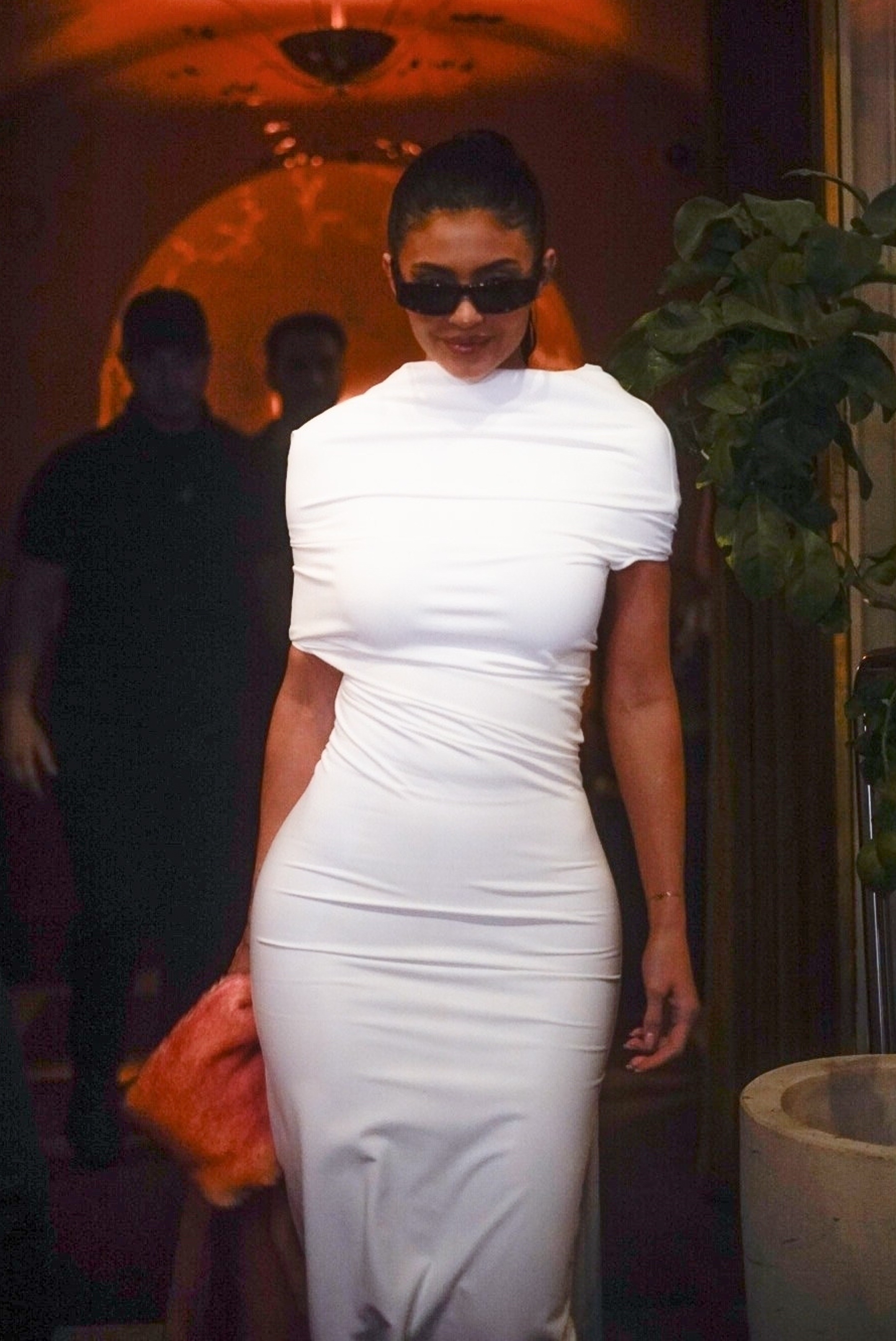 Access_Kardashian_06.jpg