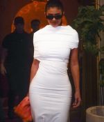 Access_Kardashian_06.jpg