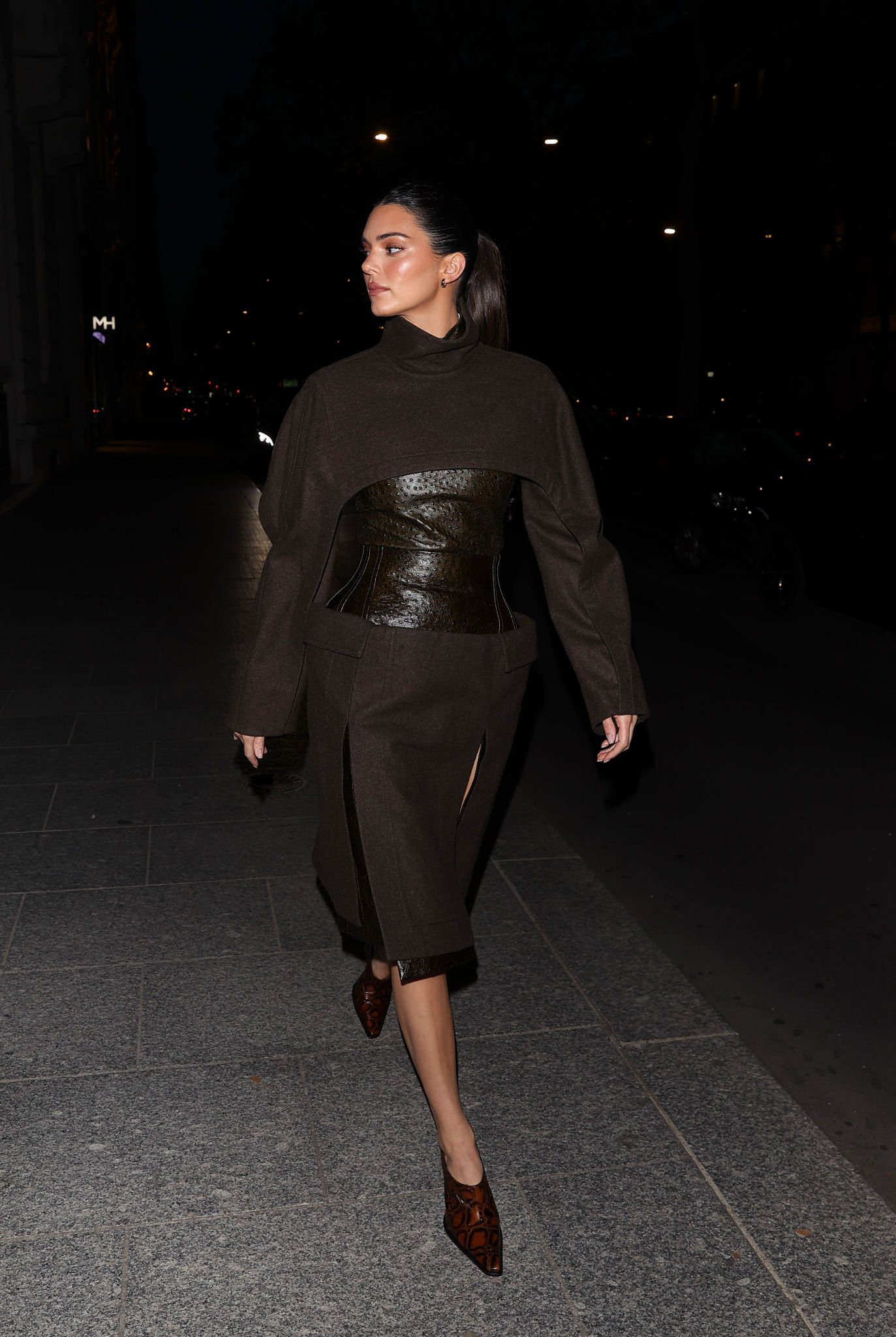 Access_Kardashian_03.jpg