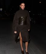Access_Kardashian_04.jpg