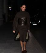 Access_Kardashian_08.jpg