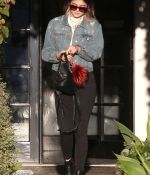 Access_Kardashian_011.jpg