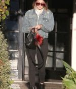 Access_Kardashian_07.jpg