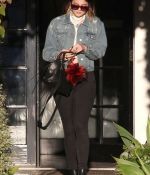 Access_Kardashian_09.jpg