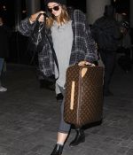 Access_Kardashian_04.jpg