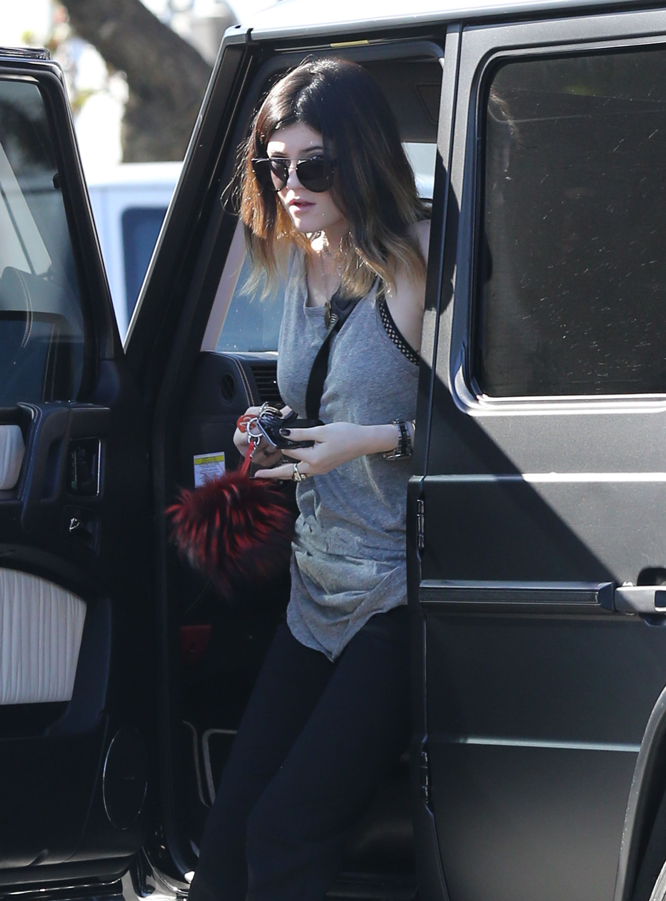 Access_Kardashian_01.jpg