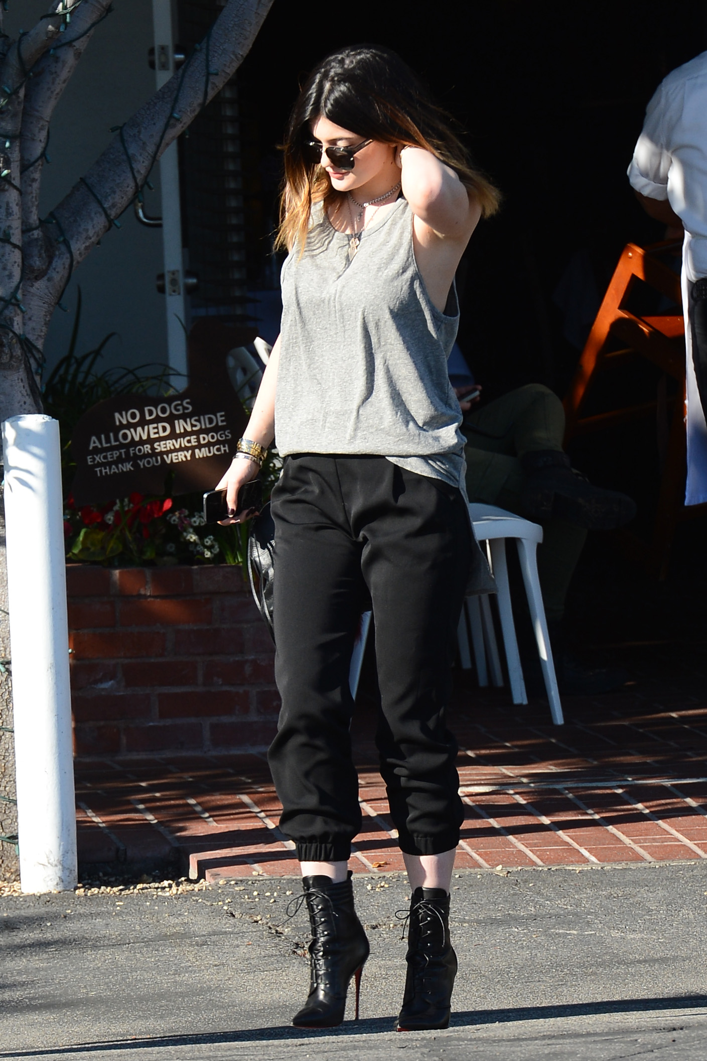 Access_Kardashian_015.jpeg