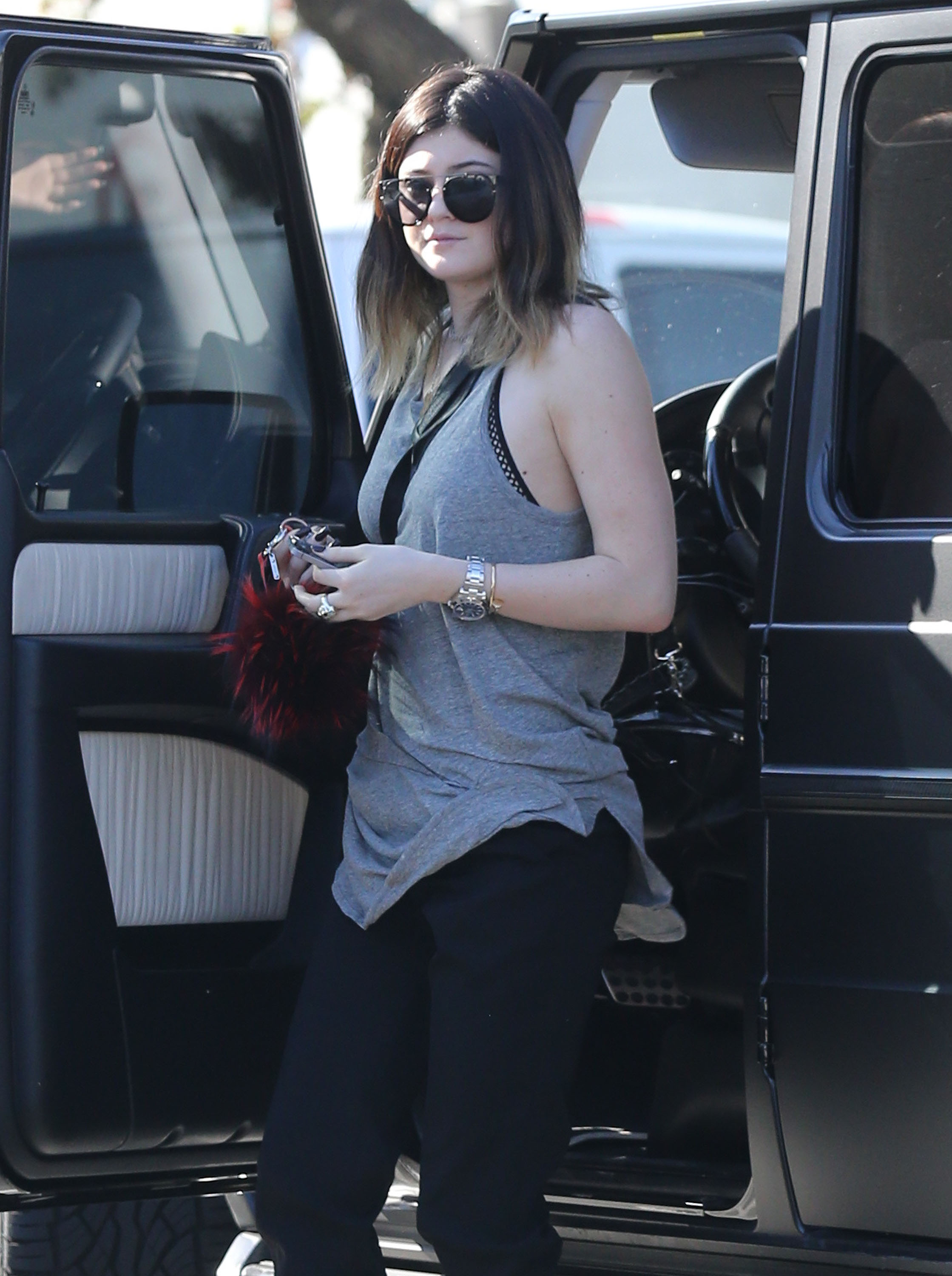 Access_Kardashian_03.jpg