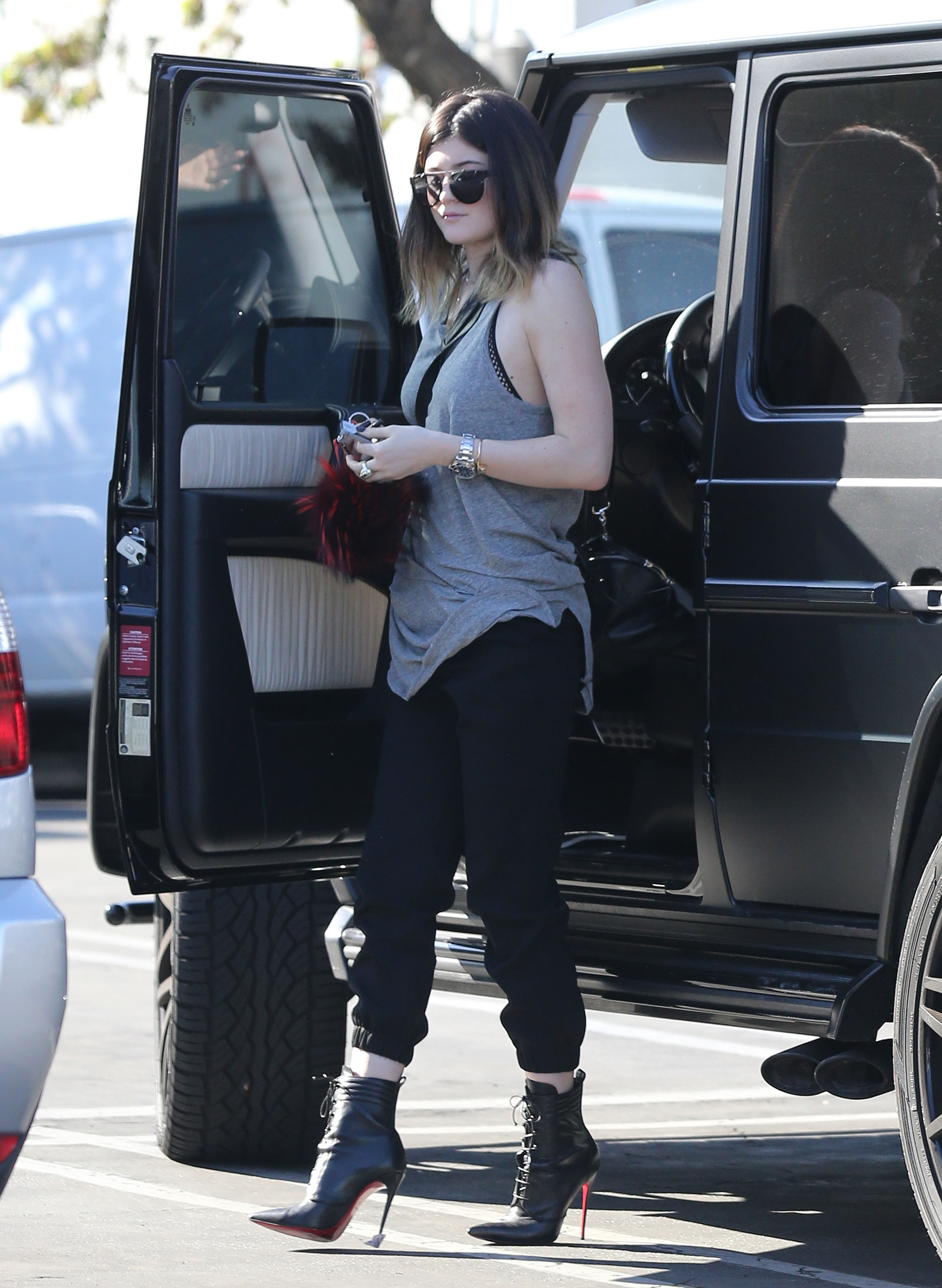 Access_Kardashian_04.jpg