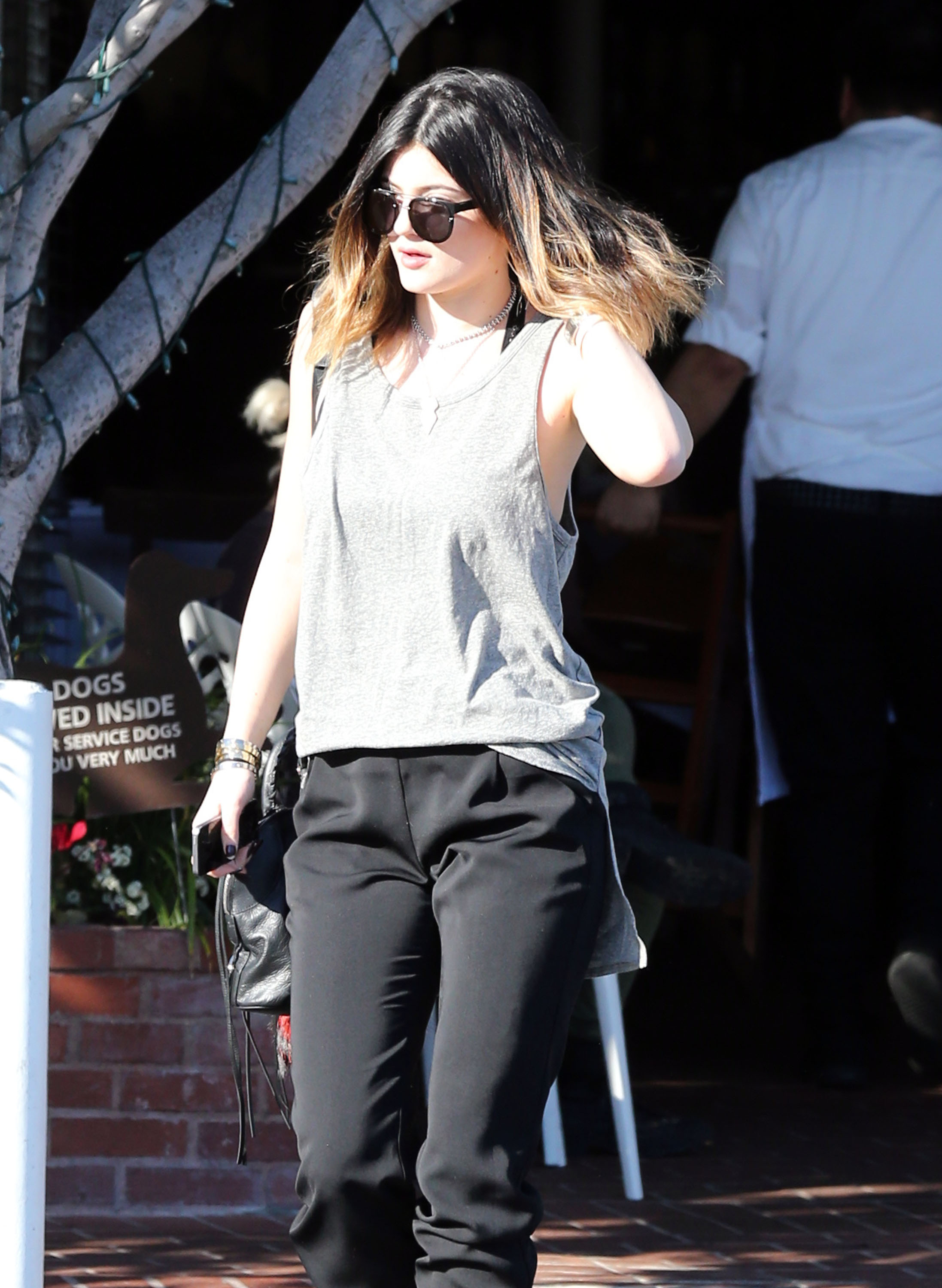 Access_Kardashian_07.jpg