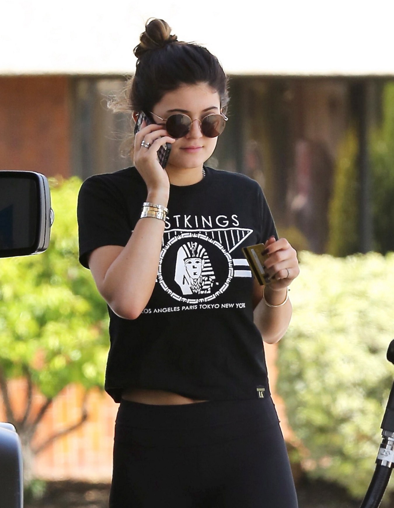 Access_Kardashian_03.jpg