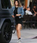 Access_Kardashian_02.jpg