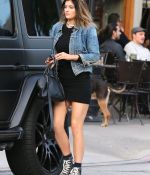 Access_Kardashian_05.jpg