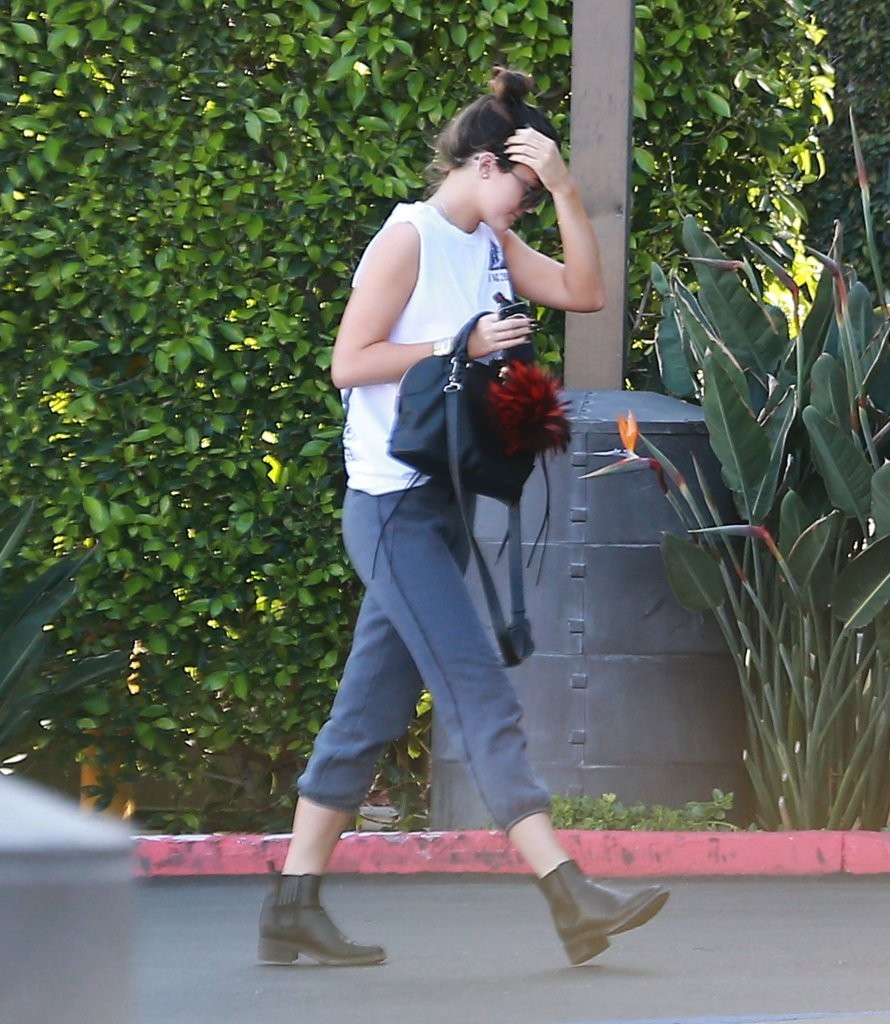 Access_Kardashian_02.jpg