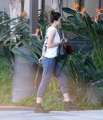 Access_Kardashian_05.jpg