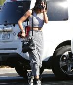 Access_Kardashian_05.jpg