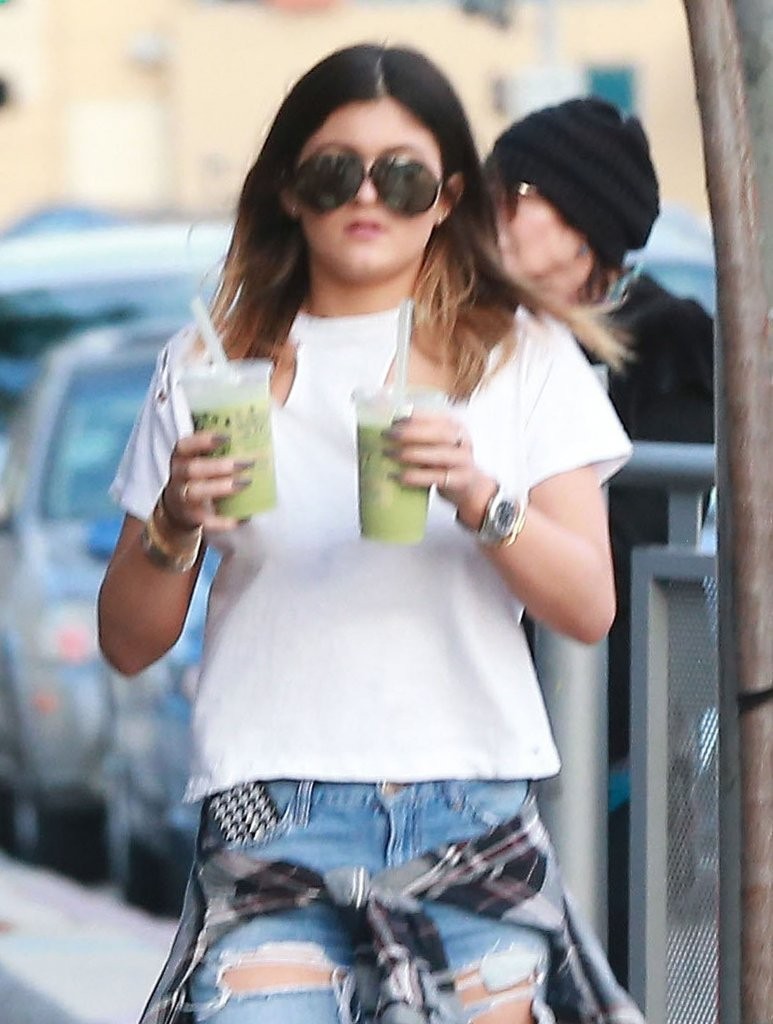Access_Kardashian_05.jpg