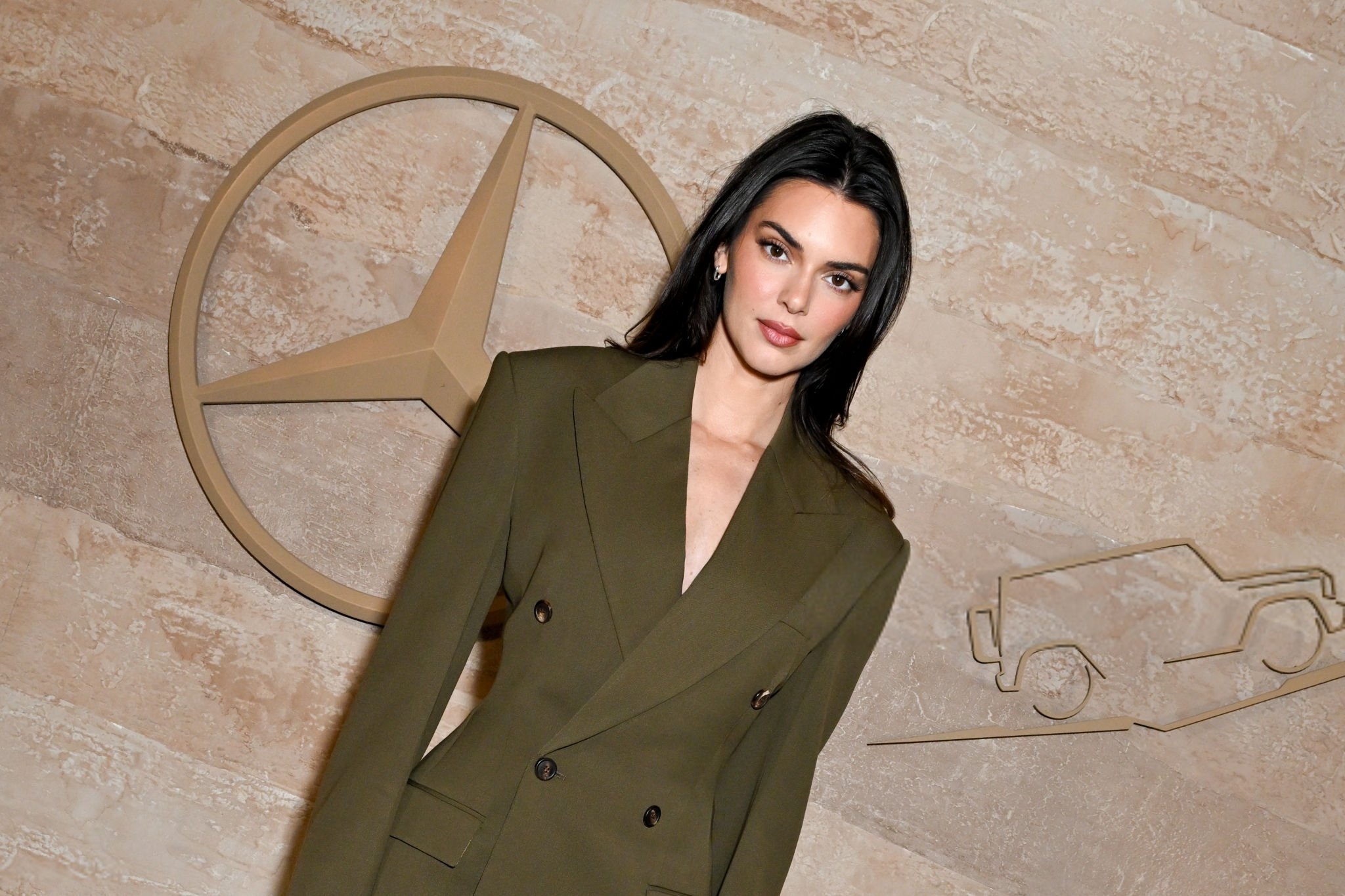 Access_Kardashian_07.jpg